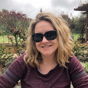 Meet your Posher, Carmen